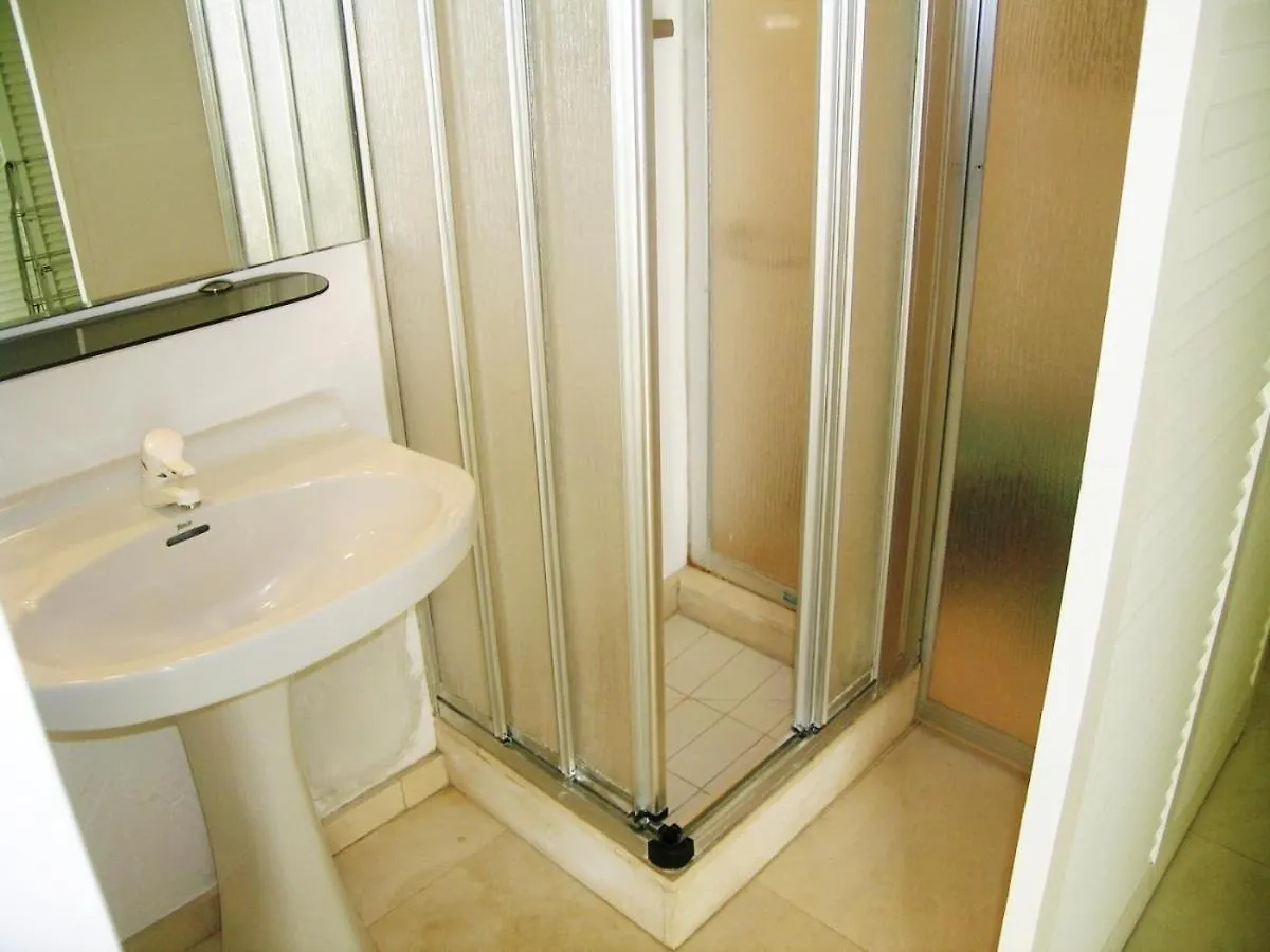 Apartment Les Oliveres Begur Spain